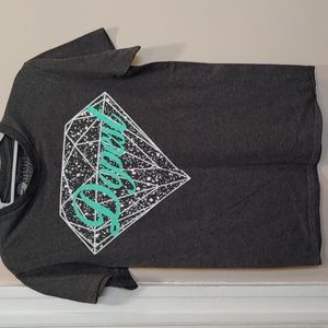 PRE LOVED TSHIRT SIZE SMALL